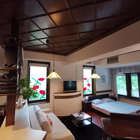 Apartment Apartmaji Mak *