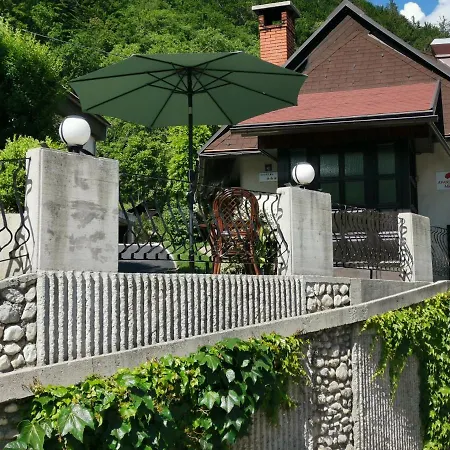 Apartmaji Mak Jesenice