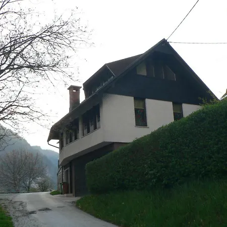 Apartmaji Mak *