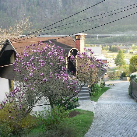 Apartmaji Mak * Jesenice